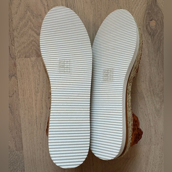 NEVER WORN See by Chloé Suede Espadrilles - Picture 9 of 10